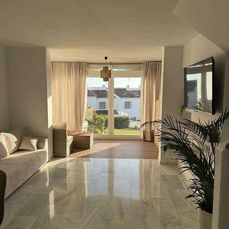 Villa Stunning Chalet In Mijas-Costa Near Beach! Extérieur photo