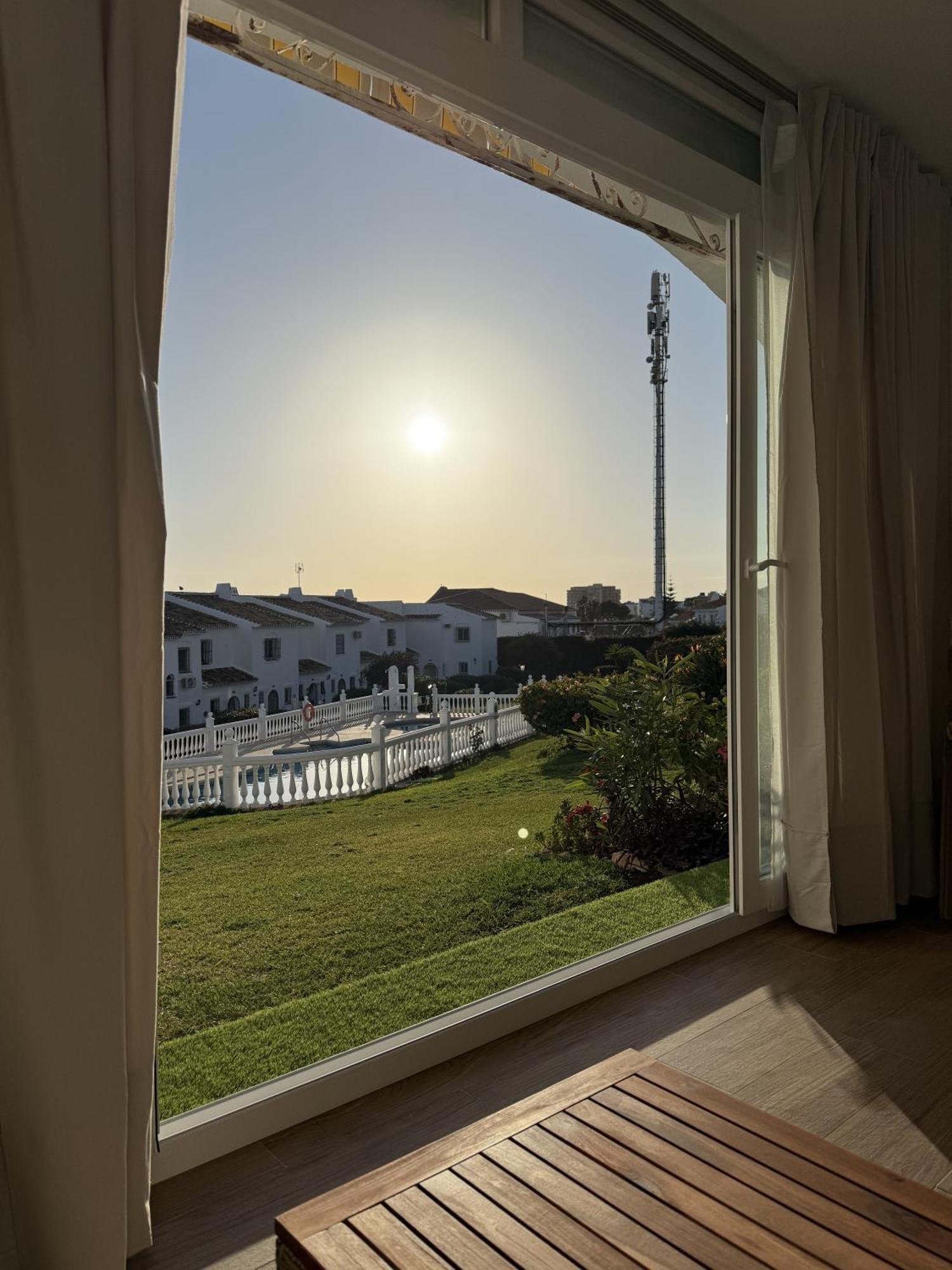 Villa Stunning Chalet In Mijas-Costa Near Beach! Extérieur photo